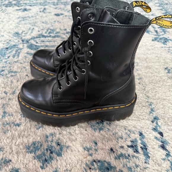 Dr. Martens Black Platform boots - Picture 4 of 8